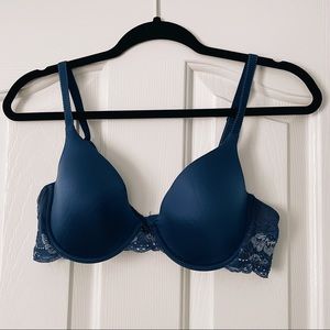 Maidenform Blue Bra